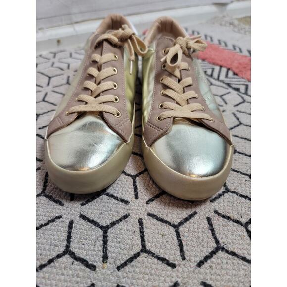 VINTAGE HAVANA THE FUTURE SNEAKERS IN WASHED GOLD, SZ 9 - Picture 3 of 13
